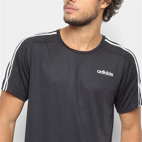 camiseta Adidas masculina